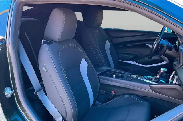 2020 Chevrolet Camaro RWD Coupe 1LS