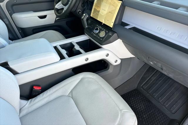 2026 Land Rover Defender P400 X-Dynamic SE