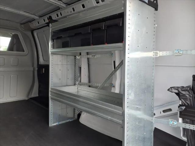 2026 Chevrolet Express Cargo Van 2500 Regular Wheelbase, WT, RWD