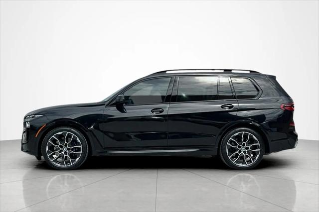 2024 BMW X7 M60i