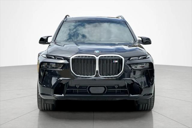 2024 BMW X7 M60i