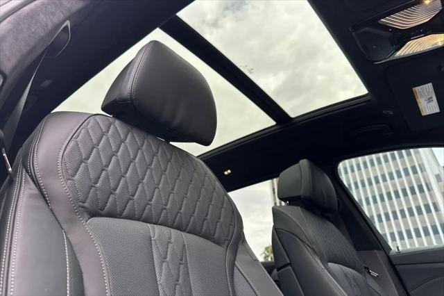 2024 BMW X7 M60i