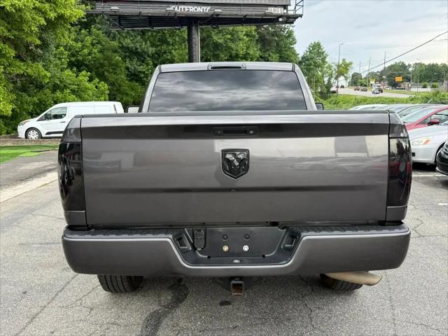 2019 Ram 1500 Classic Express Regular Cab 4x2 6'4" Box