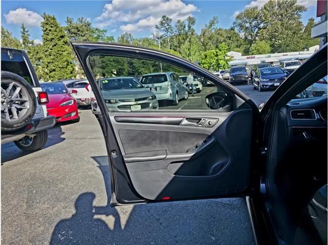 2015 Volkswagen Jetta 2.0T GLI SEL
