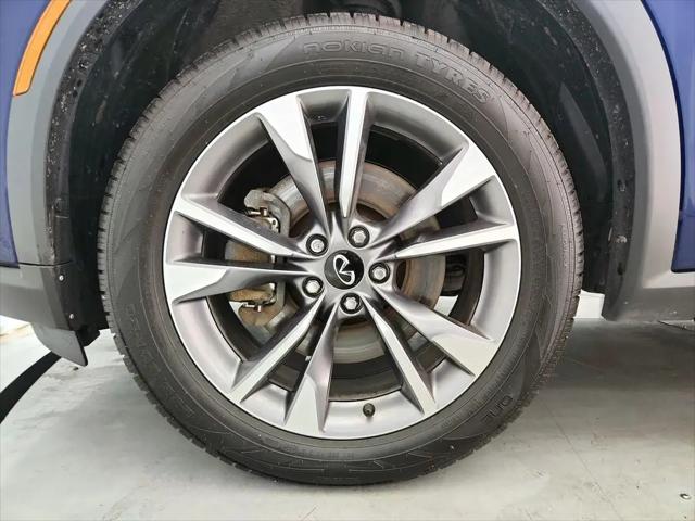 2023 INFINITI QX60 LUXE AWD