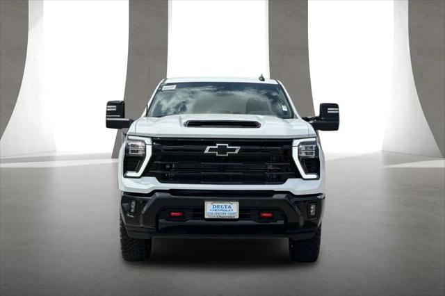 2026 Chevrolet Silverado 2500HD Crew Cab, Standard Bed, LT, 4WD