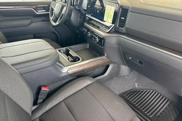 2026 Chevrolet Silverado 2500HD Crew Cab, Standard Bed, LT, 4WD