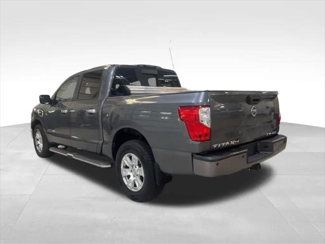 2017 Nissan Titan SV