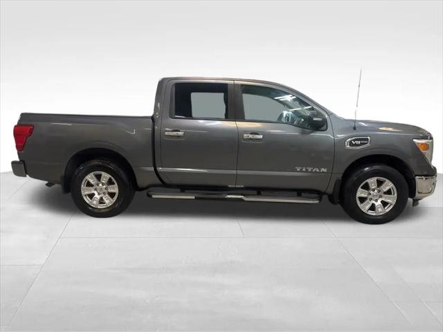 2017 Nissan Titan SV