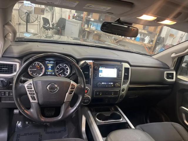 2017 Nissan Titan SV