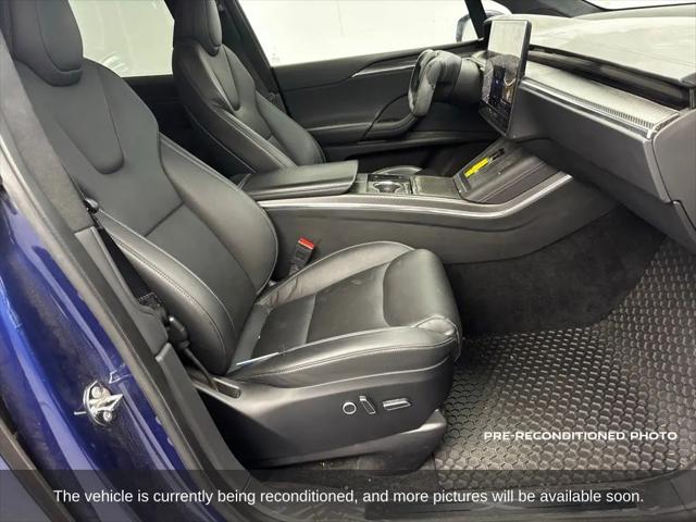 2022 Tesla Model X Plaid Tri Motor All-Wheel Drive