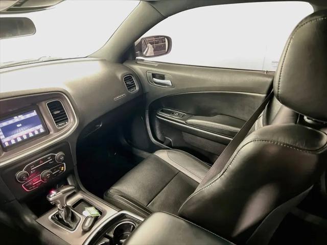 2022 Dodge Charger SXT RWD