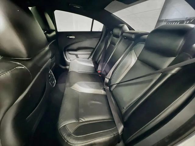 2022 Dodge Charger SXT RWD