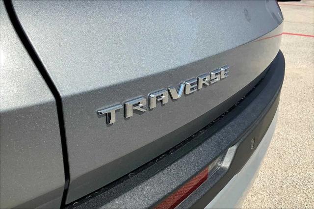 2026 Chevrolet Traverse FWD LT