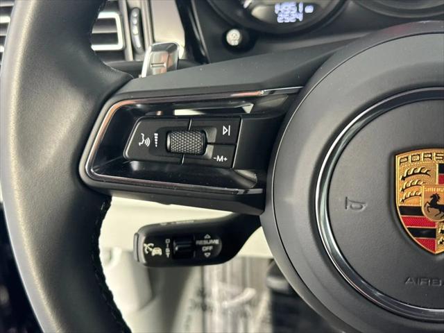 2023 Porsche Macan Macan