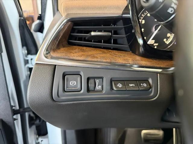 2022 Cadillac XT5 Sport
