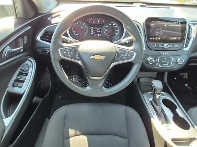 2025 Chevrolet Malibu FWD LS