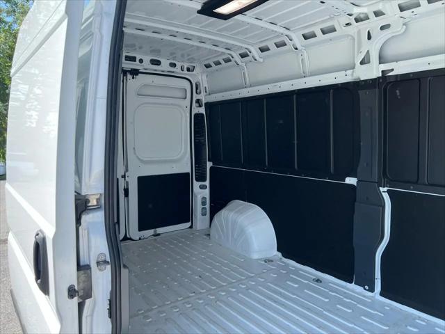 2026 Ram ProMaster 2500 Cargo Van Tradesman High Roof 159" WB w/Pass Seat