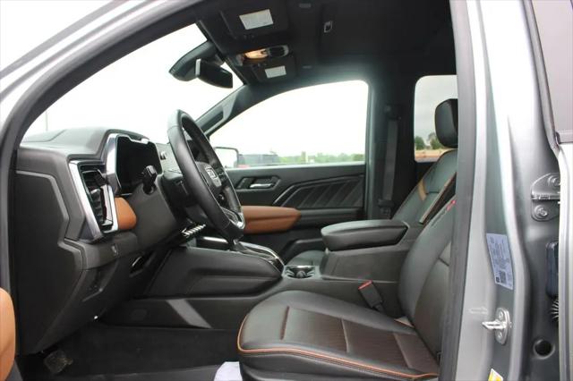 2023 GMC Canyon 4WD Crew Cab Short Box AT4