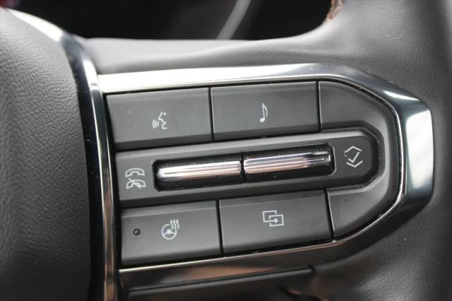 2023 GMC Canyon 4WD Crew Cab Short Box AT4