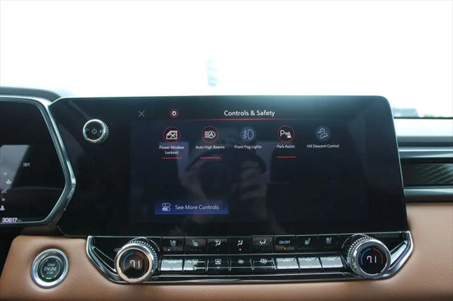 2023 GMC Canyon 4WD Crew Cab Short Box AT4