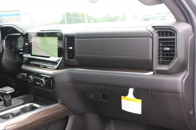 2026 Chevrolet Silverado 1500 4WD Crew Cab Standard Bed LT