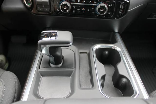2026 Chevrolet Silverado 1500 4WD Crew Cab Standard Bed LT