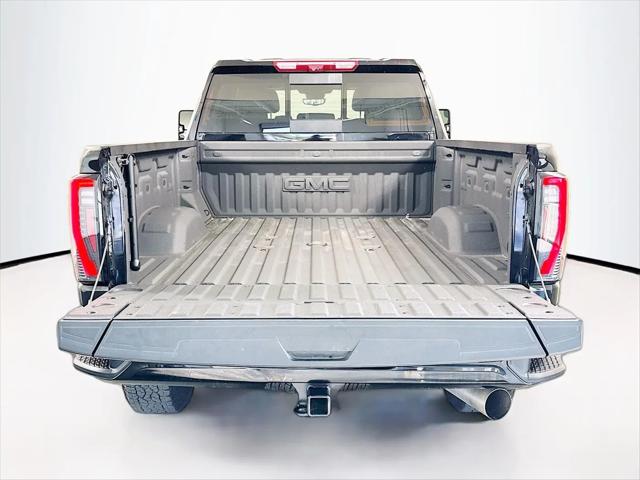 2025 GMC Sierra 2500HD 4WD Crew Cab Standard Bed AT4