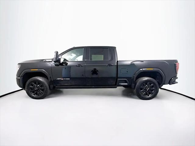 2025 GMC Sierra 2500HD 4WD Crew Cab Standard Bed AT4