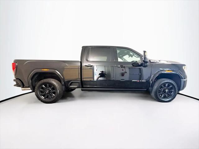 2025 GMC Sierra 2500HD 4WD Crew Cab Standard Bed AT4