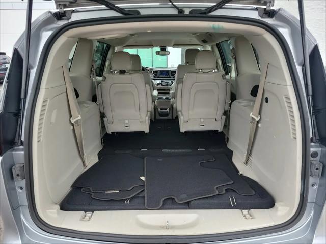 2021 Chrysler Voyager LXI