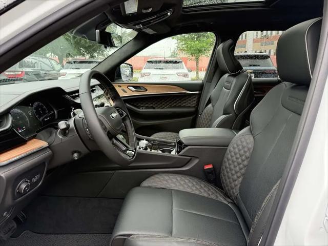 2026 Jeep Grand Cherokee L Summit 4x4