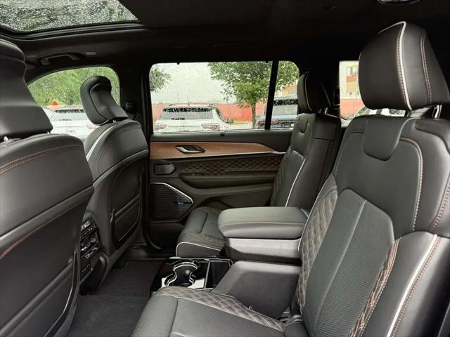 2026 Jeep Grand Cherokee L Summit 4x4