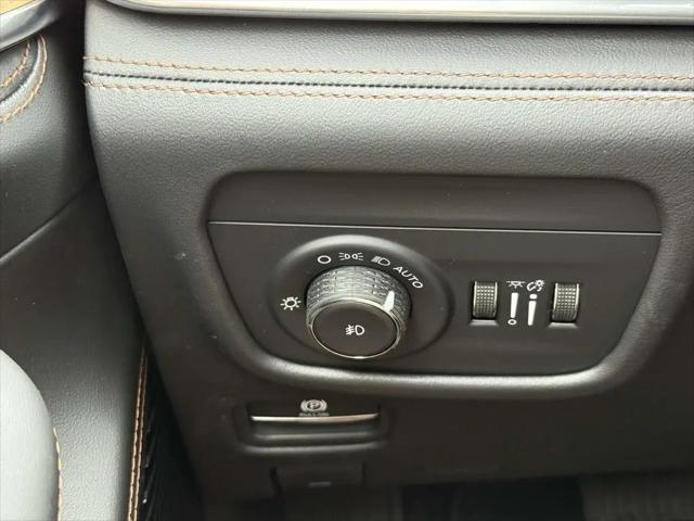 2026 Jeep Grand Cherokee L Summit 4x4
