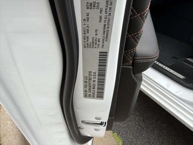 2026 Jeep Grand Cherokee L Summit 4x4