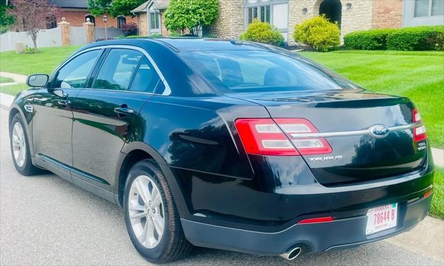 2013 Ford Taurus SEL