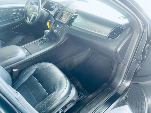 2013 Ford Taurus SEL
