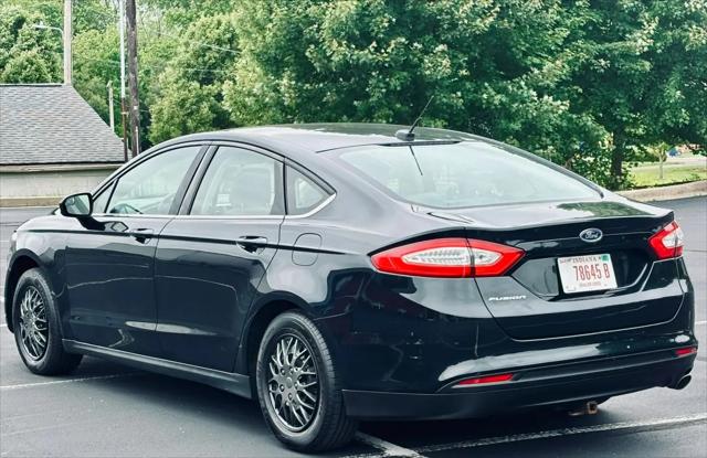 2014 Ford Fusion S