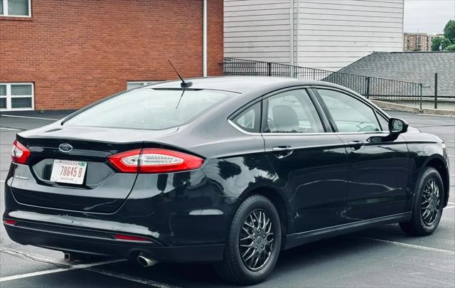 2014 Ford Fusion S