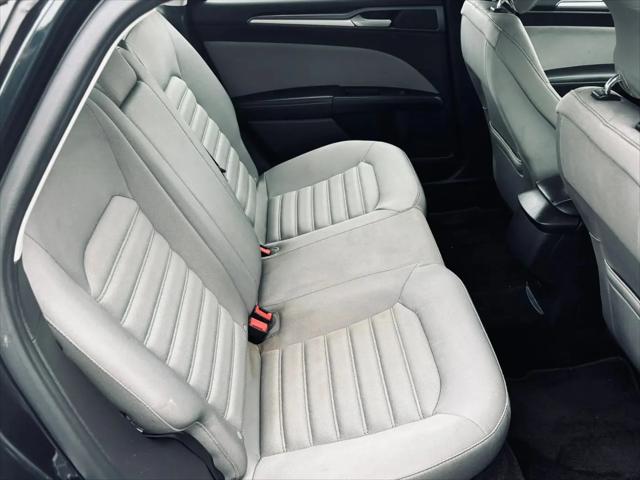 2014 Ford Fusion S