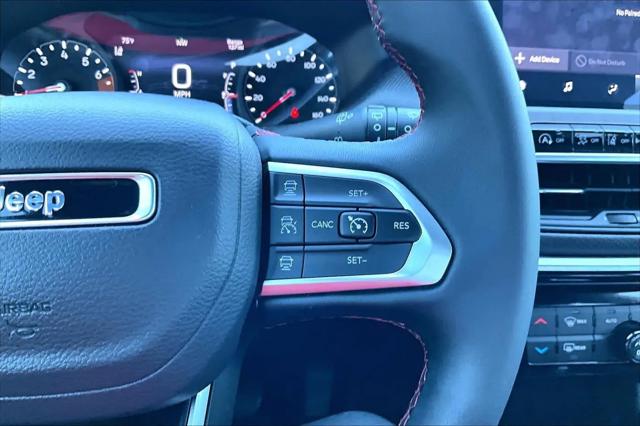 2025 Jeep Compass Trailhawk 4x4