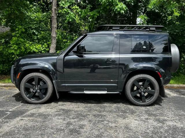 2024 Land Rover Defender 90 P400 X-Dynamic SE