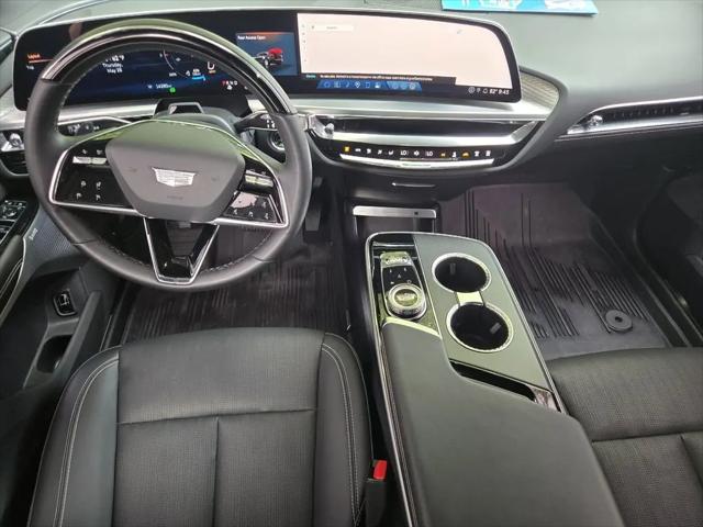 2024 Cadillac iQ Sport w/1SJ