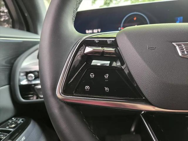 2024 Cadillac iQ Sport w/1SJ
