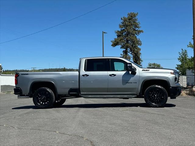 2026 Chevrolet Silverado 3500HD Crew Cab, Long Bed, LTZ Dual Rear Wheel, RWD