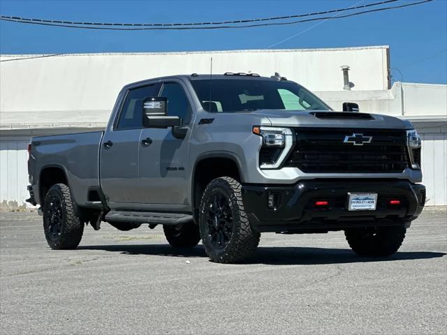 2026 Chevrolet Silverado 3500HD Crew Cab, Long Bed, LTZ Dual Rear Wheel, RWD