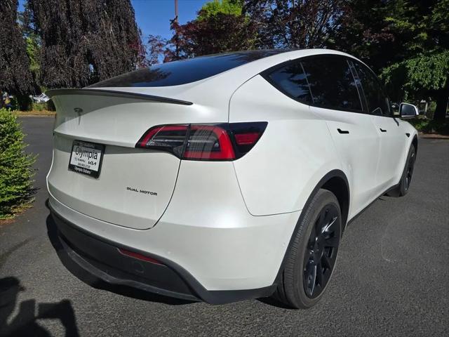 2022 Tesla Model Y Long Range Dual Motor All-Wheel Drive