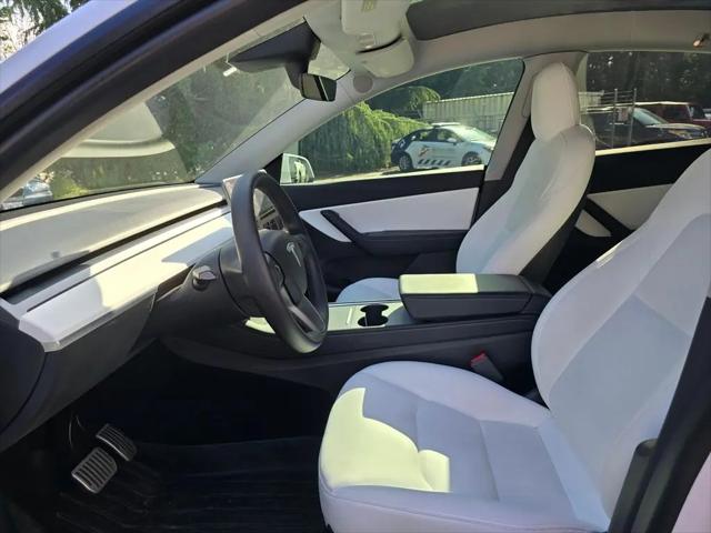 2022 Tesla Model Y Long Range Dual Motor All-Wheel Drive