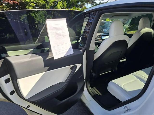 2022 Tesla Model Y Long Range Dual Motor All-Wheel Drive