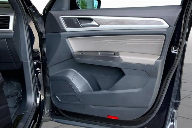 2022 Volkswagen Atlas Cross Sport 3.6L V6 SE w/Technology